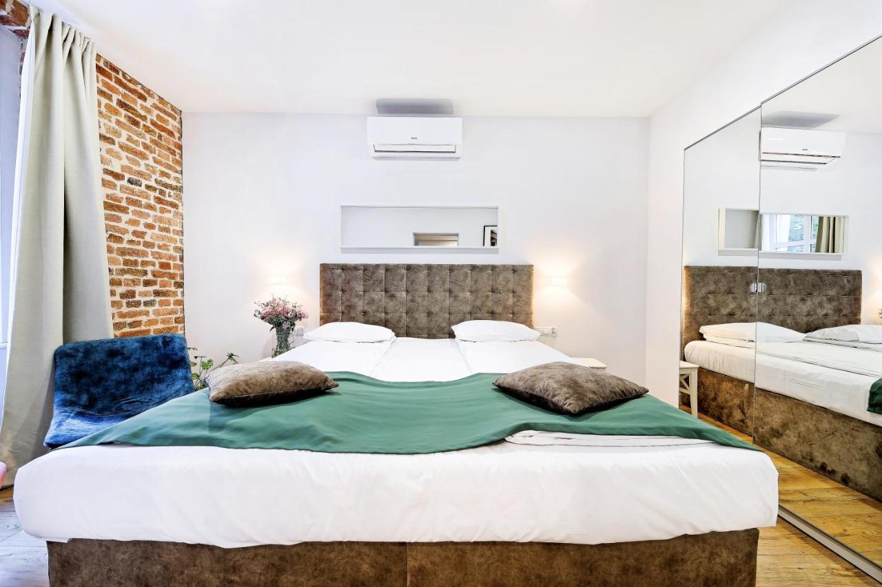 Cinema Apartments พอซนาน ภายนอก รูปภาพ