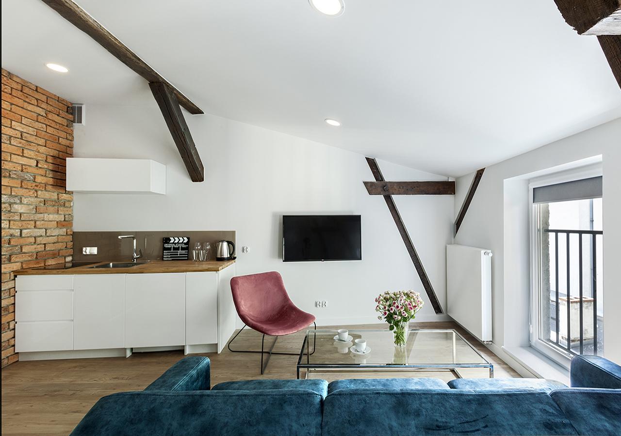 Cinema Apartments พอซนาน ภายนอก รูปภาพ