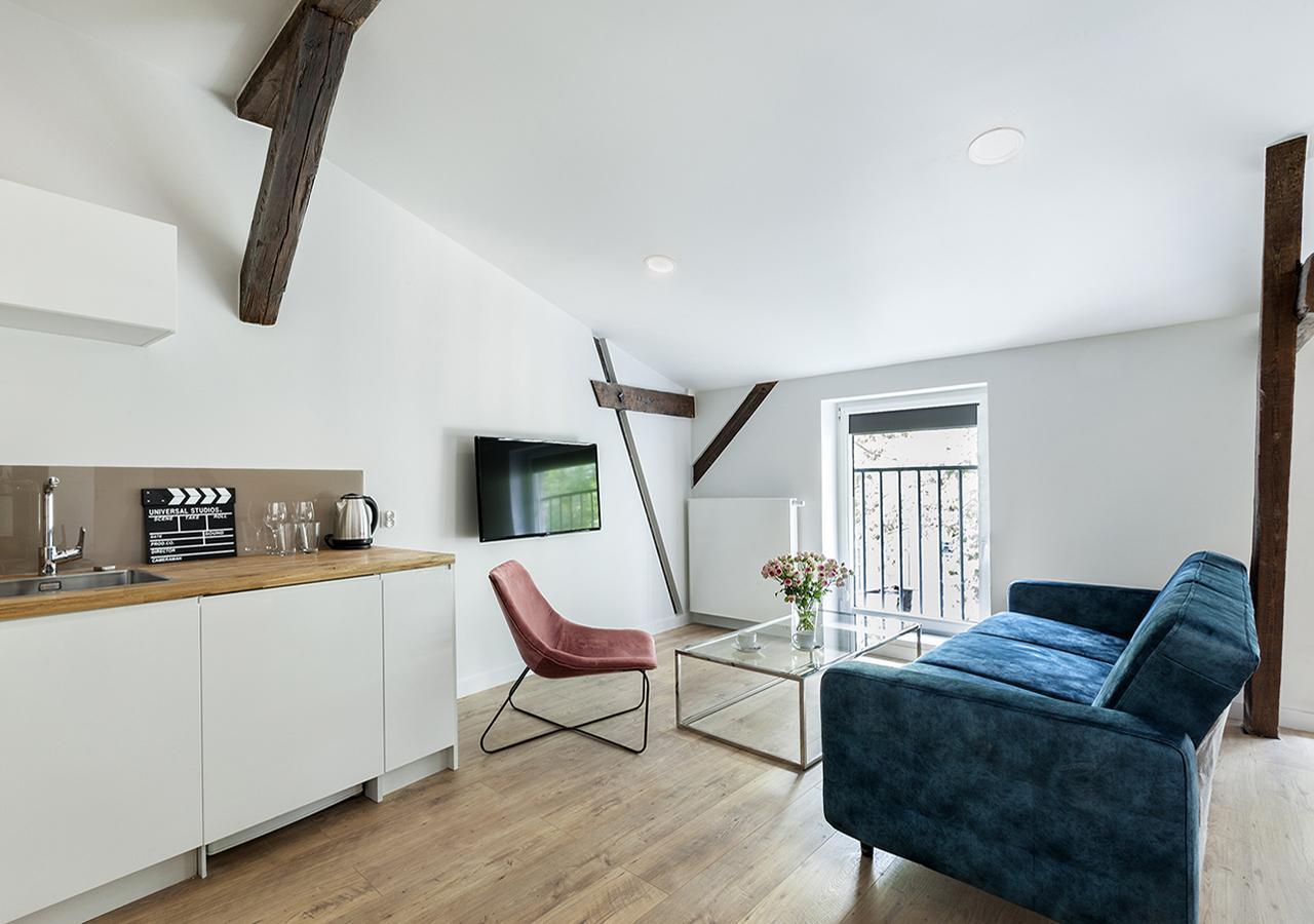Cinema Apartments พอซนาน ภายนอก รูปภาพ