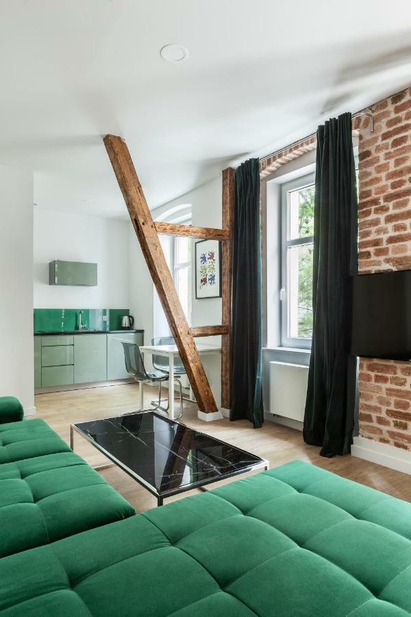 Cinema Apartments พอซนาน ภายนอก รูปภาพ