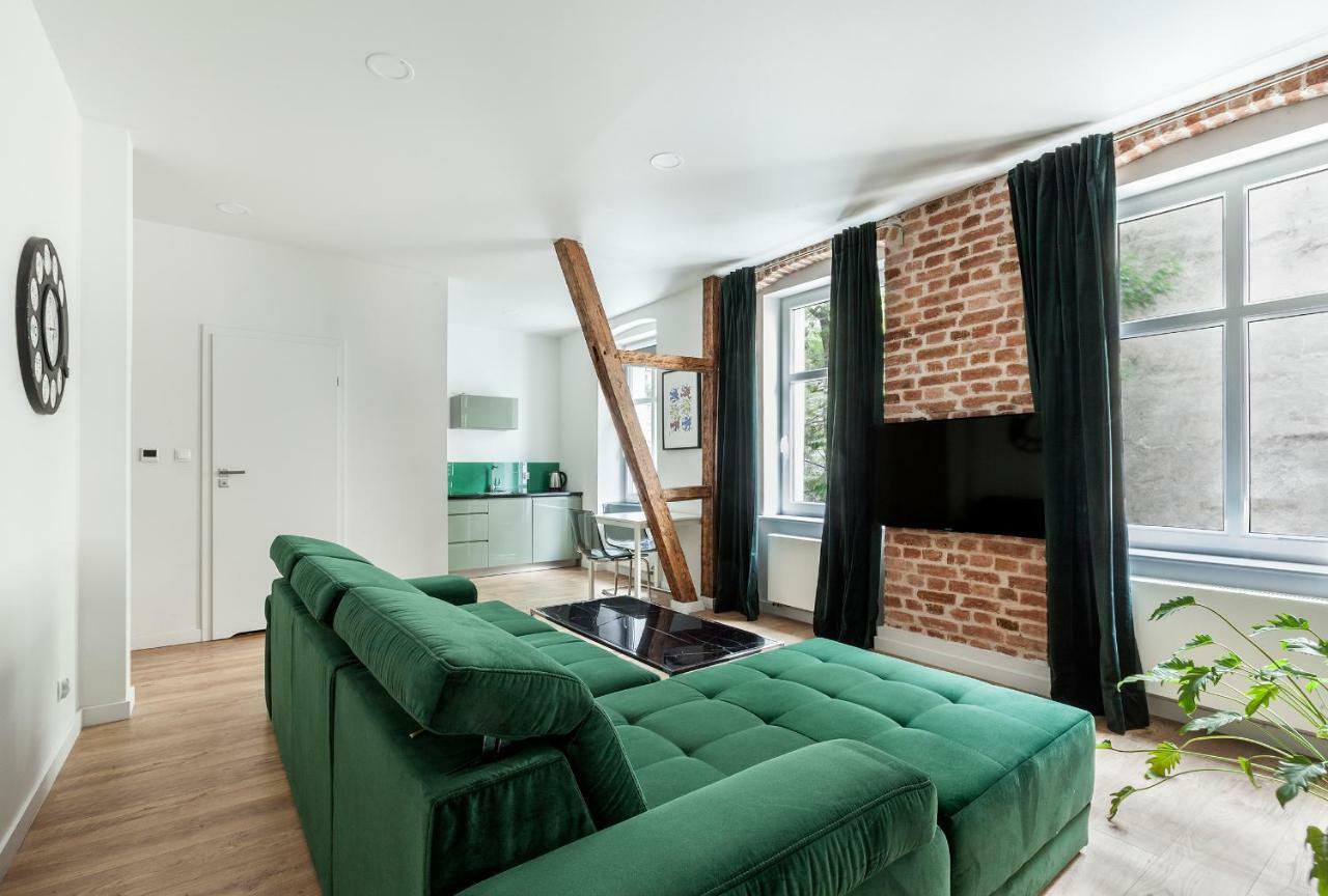 Cinema Apartments พอซนาน ภายนอก รูปภาพ
