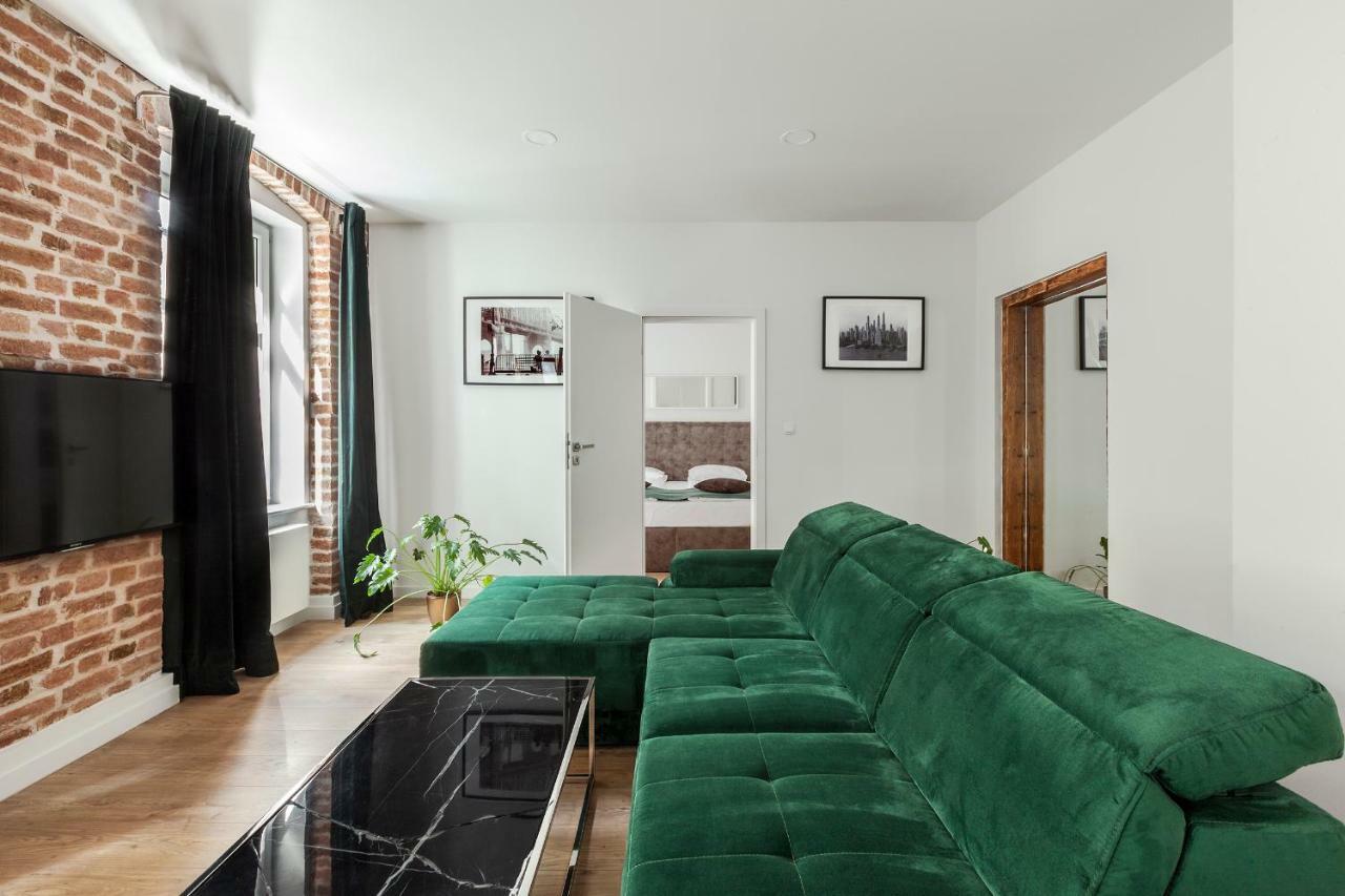 Cinema Apartments พอซนาน ภายนอก รูปภาพ