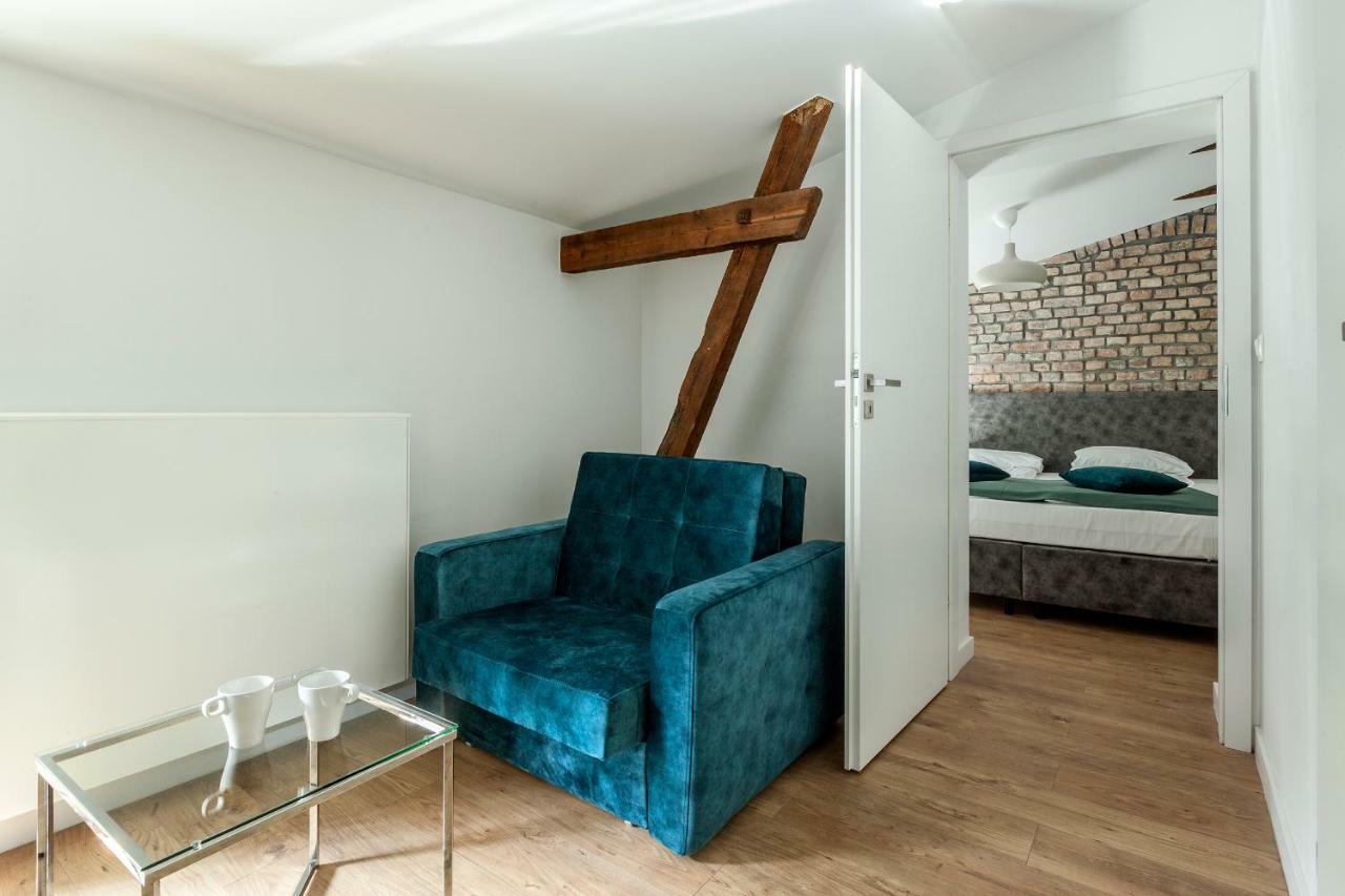 Cinema Apartments พอซนาน ภายนอก รูปภาพ