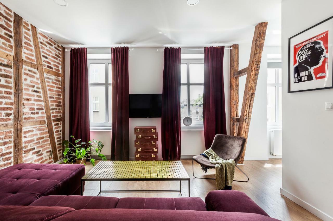 Cinema Apartments พอซนาน ภายนอก รูปภาพ